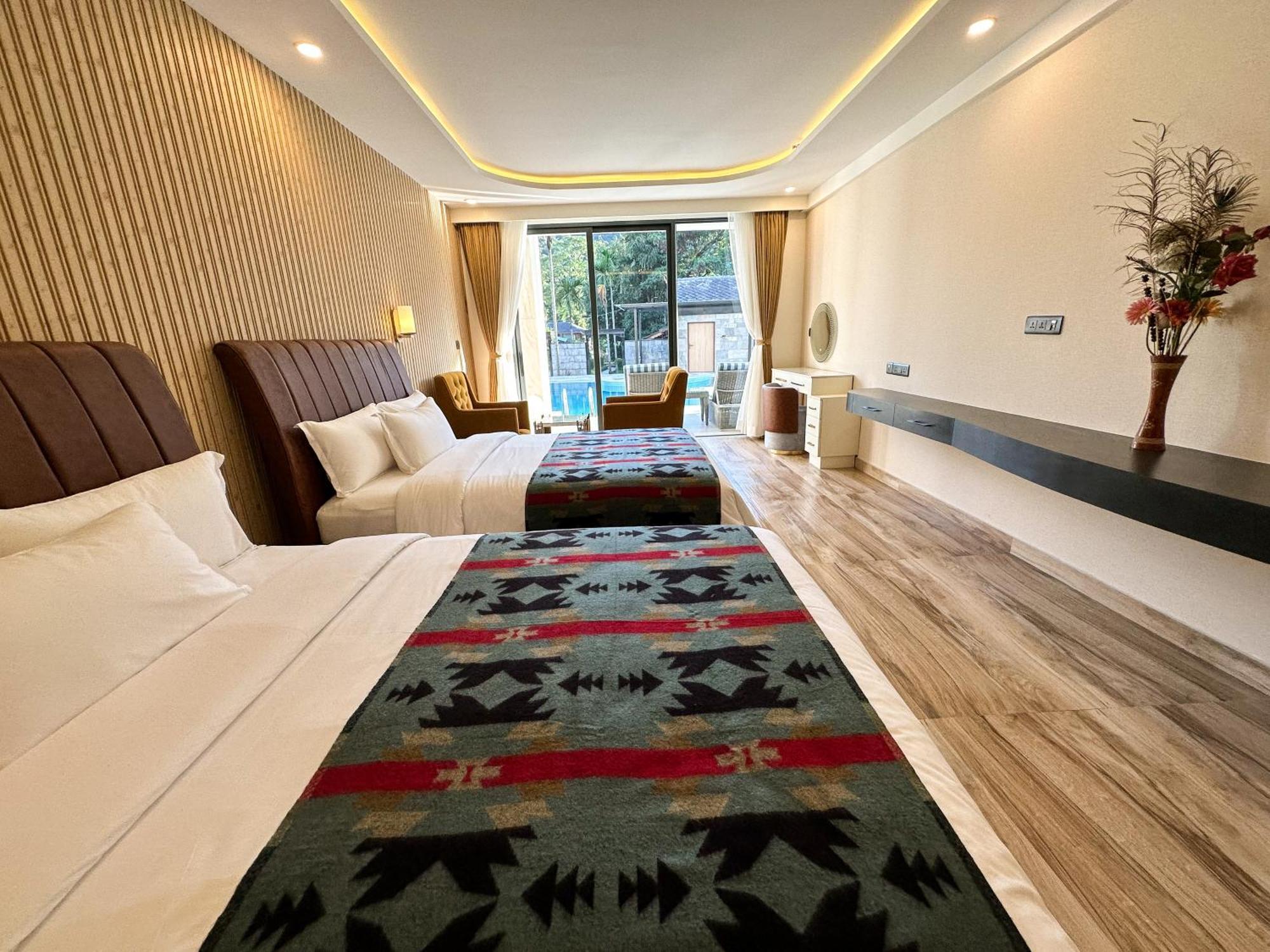 Lake View Resort Похара Екстериор снимка